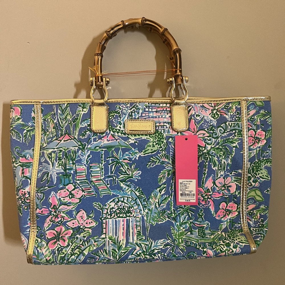 Lilly Pulitzer Boca Blue Canvas Tote tag removed